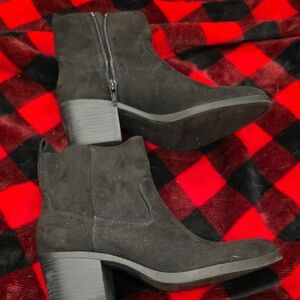 Old Navy Black Suede Ankle Boots 7.5